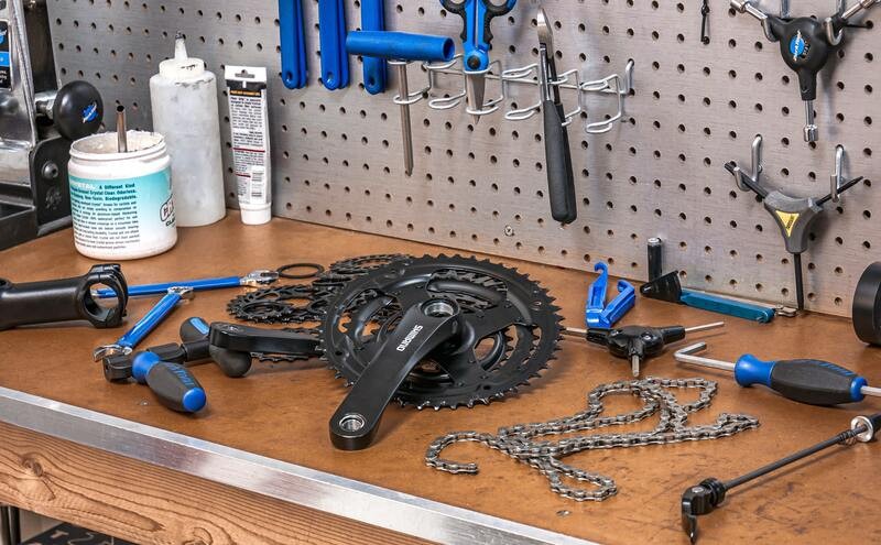 Tools to Deep Clean Rusty Bike Chains