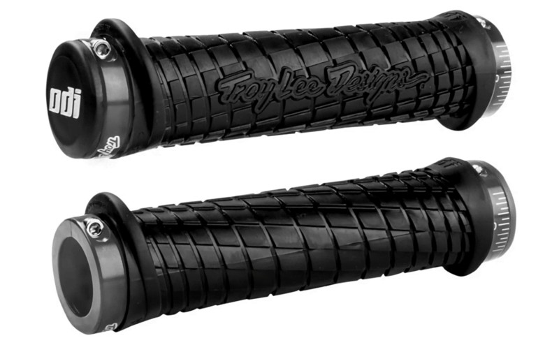 Lock-On Bike Handlebar Grips